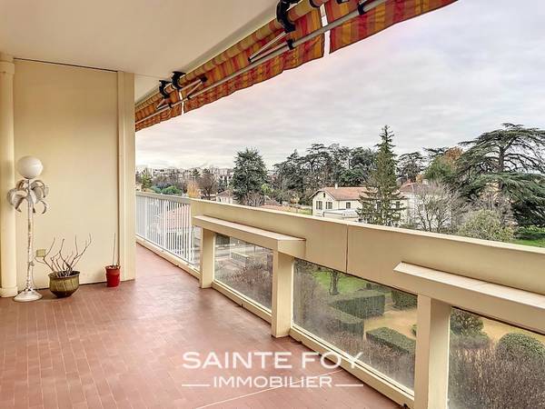 2026156 image4 - Sainte Foy Immobilier - Ce sont des agences immobilières dans l'Ouest Lyonnais spécialisées dans la location de maison ou d'appartement et la vente de propriété de prestige.
