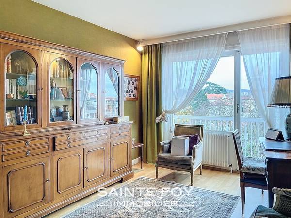 2026156 image5 - Sainte Foy Immobilier - Ce sont des agences immobilières dans l'Ouest Lyonnais spécialisées dans la location de maison ou d'appartement et la vente de propriété de prestige.