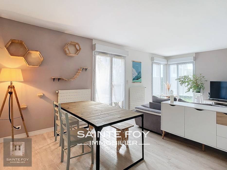 2026148 image1 - Sainte Foy Immobilier - Ce sont des agences immobilières dans l'Ouest Lyonnais spécialisées dans la location de maison ou d'appartement et la vente de propriété de prestige.