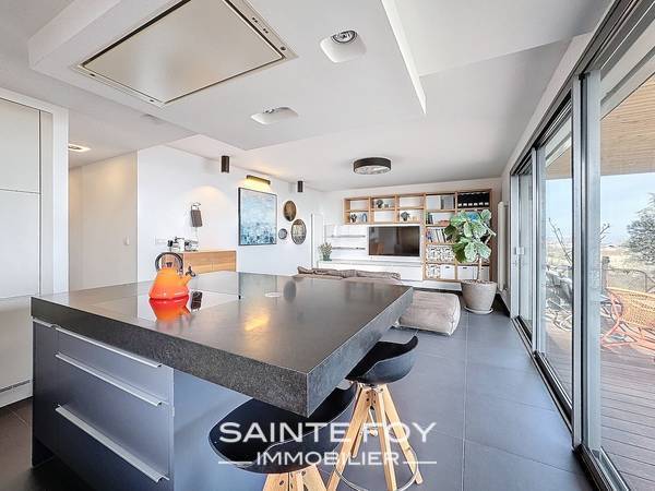 2026146 image4 - Sainte Foy Immobilier - Ce sont des agences immobilières dans l'Ouest Lyonnais spécialisées dans la location de maison ou d'appartement et la vente de propriété de prestige.