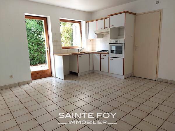 2022253 image4 - Sainte Foy Immobilier - Ce sont des agences immobilières dans l'Ouest Lyonnais spécialisées dans la location de maison ou d'appartement et la vente de propriété de prestige.