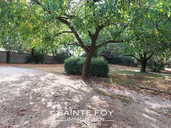 2022253 image5 - Sainte Foy Immobilier - Ce sont des agences immobilières dans l'Ouest Lyonnais spécialisées dans la location de maison ou d'appartement et la vente de propriété de prestige.