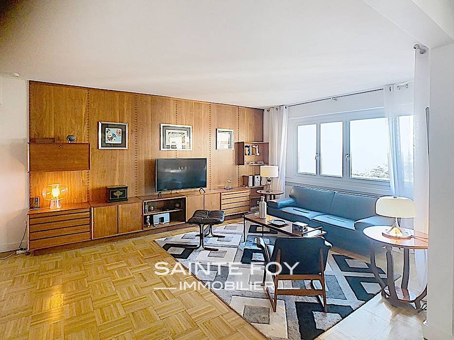 2026203 image1 - Sainte Foy Immobilier - Ce sont des agences immobilières dans l'Ouest Lyonnais spécialisées dans la location de maison ou d'appartement et la vente de propriété de prestige.
