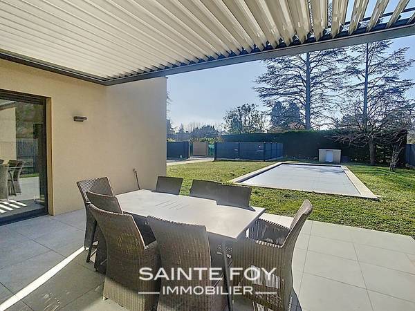 2026229 image4 - Sainte Foy Immobilier - Ce sont des agences immobilières dans l'Ouest Lyonnais spécialisées dans la location de maison ou d'appartement et la vente de propriété de prestige.
