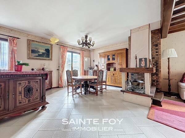 2026228 image4 - Sainte Foy Immobilier - Ce sont des agences immobilières dans l'Ouest Lyonnais spécialisées dans la location de maison ou d'appartement et la vente de propriété de prestige.
