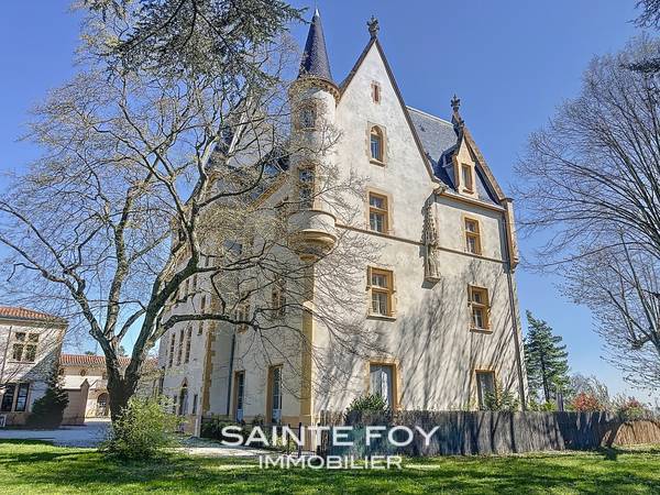 2026233 image2 - Sainte Foy Immobilier - Ce sont des agences immobilières dans l'Ouest Lyonnais spécialisées dans la location de maison ou d'appartement et la vente de propriété de prestige.