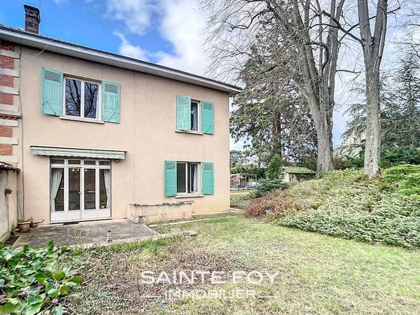 2026253 image6 - Sainte Foy Immobilier - Ce sont des agences immobilières dans l'Ouest Lyonnais spécialisées dans la location de maison ou d'appartement et la vente de propriété de prestige.