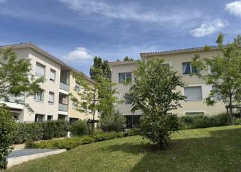 2026264 image1 - Sainte Foy Immobilier - Ce sont des agences immobilières dans l'Ouest Lyonnais spécialisées dans la location de maison ou d'appartement et la vente de propriété de prestige.