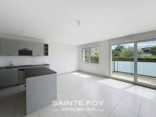 2026264 image3 - Sainte Foy Immobilier - Ce sont des agences immobilières dans l'Ouest Lyonnais spécialisées dans la location de maison ou d'appartement et la vente de propriété de prestige.
