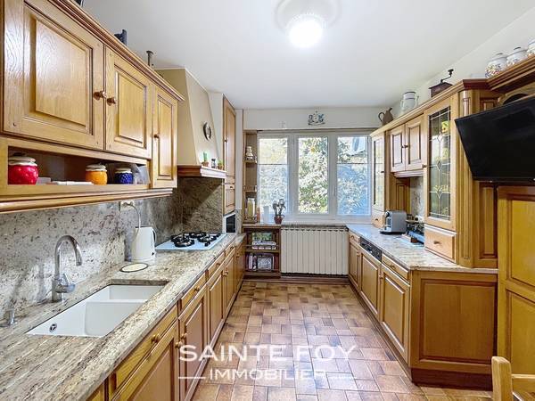2026281 image3 - Sainte Foy Immobilier - Ce sont des agences immobilières dans l'Ouest Lyonnais spécialisées dans la location de maison ou d'appartement et la vente de propriété de prestige.