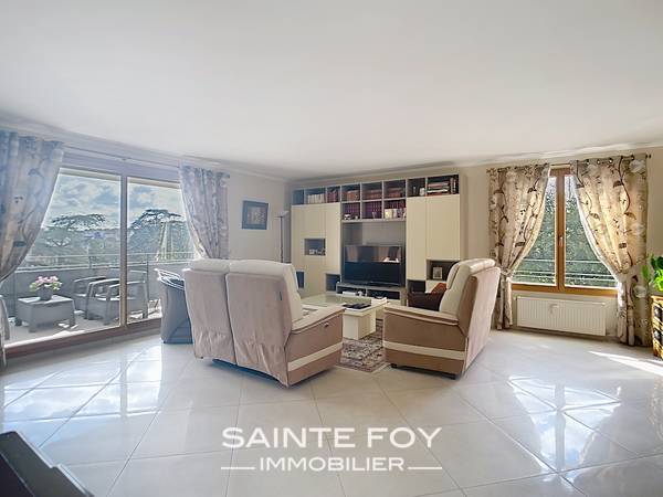 2026261 image2 - Sainte Foy Immobilier - Ce sont des agences immobilières dans l'Ouest Lyonnais spécialisées dans la location de maison ou d'appartement et la vente de propriété de prestige.
