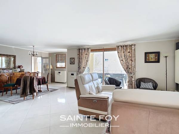 2026261 image3 - Sainte Foy Immobilier - Ce sont des agences immobilières dans l'Ouest Lyonnais spécialisées dans la location de maison ou d'appartement et la vente de propriété de prestige.