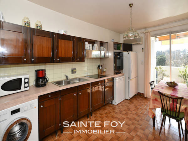 17375 image5 - Sainte Foy Immobilier - Ce sont des agences immobilières dans l'Ouest Lyonnais spécialisées dans la location de maison ou d'appartement et la vente de propriété de prestige.