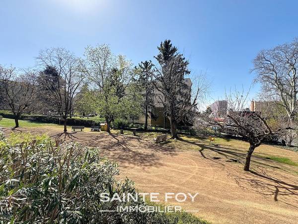 2026319 image10 - Sainte Foy Immobilier - Ce sont des agences immobilières dans l'Ouest Lyonnais spécialisées dans la location de maison ou d'appartement et la vente de propriété de prestige.