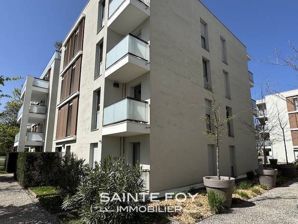 2026306 image2 - Sainte Foy Immobilier - Ce sont des agences immobilières dans l'Ouest Lyonnais spécialisées dans la location de maison ou d'appartement et la vente de propriété de prestige.