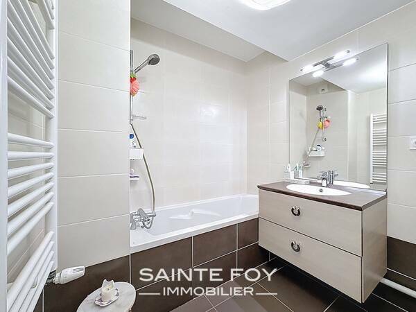 2026306 image9 - Sainte Foy Immobilier - Ce sont des agences immobilières dans l'Ouest Lyonnais spécialisées dans la location de maison ou d'appartement et la vente de propriété de prestige.