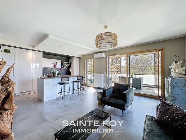 2022962 image2 - Sainte Foy Immobilier - Ce sont des agences immobilières dans l'Ouest Lyonnais spécialisées dans la location de maison ou d'appartement et la vente de propriété de prestige.
