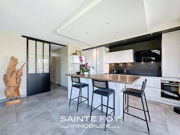 2022962 image3 - Sainte Foy Immobilier - Ce sont des agences immobilières dans l'Ouest Lyonnais spécialisées dans la location de maison ou d'appartement et la vente de propriété de prestige.