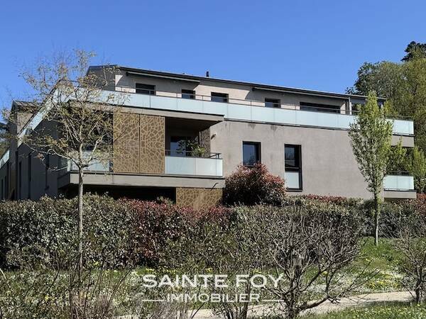 2022962 image9 - Sainte Foy Immobilier - Ce sont des agences immobilières dans l'Ouest Lyonnais spécialisées dans la location de maison ou d'appartement et la vente de propriété de prestige.