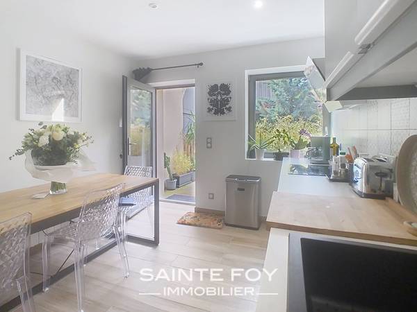 2026327 image3 - Sainte Foy Immobilier - Ce sont des agences immobilières dans l'Ouest Lyonnais spécialisées dans la location de maison ou d'appartement et la vente de propriété de prestige.