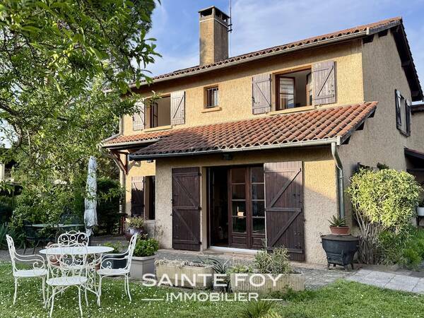 2026335 image2 - Sainte Foy Immobilier - Ce sont des agences immobilières dans l'Ouest Lyonnais spécialisées dans la location de maison ou d'appartement et la vente de propriété de prestige.