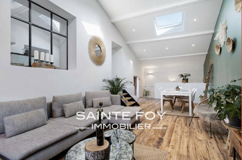 2026315 image1 - Sainte Foy Immobilier - Ce sont des agences immobilières dans l'Ouest Lyonnais spécialisées dans la location de maison ou d'appartement et la vente de propriété de prestige.