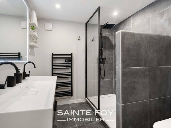 2026315 image9 - Sainte Foy Immobilier - Ce sont des agences immobilières dans l'Ouest Lyonnais spécialisées dans la location de maison ou d'appartement et la vente de propriété de prestige.