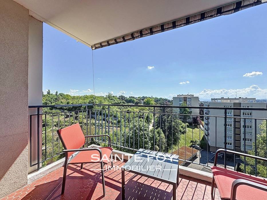 2022973 image1 - Sainte Foy Immobilier - Ce sont des agences immobilières dans l'Ouest Lyonnais spécialisées dans la location de maison ou d'appartement et la vente de propriété de prestige.