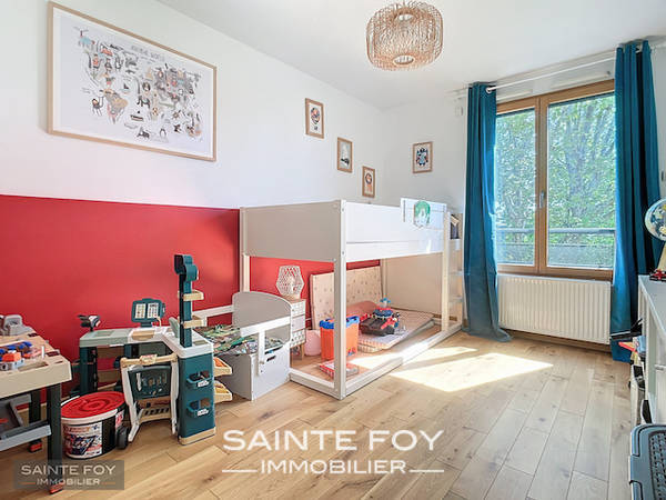 2025705 image7 - Sainte Foy Immobilier - Ce sont des agences immobilières dans l'Ouest Lyonnais spécialisées dans la location de maison ou d'appartement et la vente de propriété de prestige.