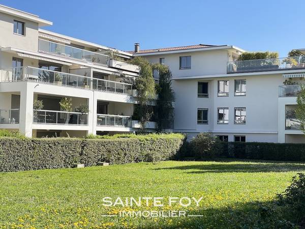 2026348 image8 - Sainte Foy Immobilier - Ce sont des agences immobilières dans l'Ouest Lyonnais spécialisées dans la location de maison ou d'appartement et la vente de propriété de prestige.