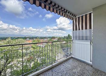 2026353 image1 - Sainte Foy Immobilier - Ce sont des agences immobilières dans l'Ouest Lyonnais spécialisées dans la location de maison ou d'appartement et la vente de propriété de prestige.