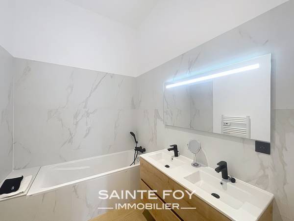 2026349 image4 - Sainte Foy Immobilier - Ce sont des agences immobilières dans l'Ouest Lyonnais spécialisées dans la location de maison ou d'appartement et la vente de propriété de prestige.