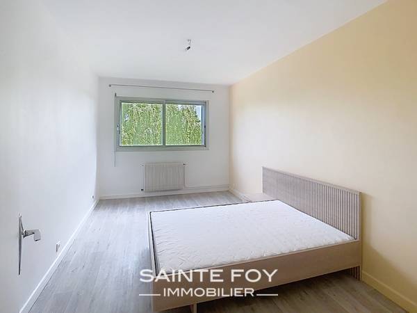 2026355 image5 - Sainte Foy Immobilier - Ce sont des agences immobilières dans l'Ouest Lyonnais spécialisées dans la location de maison ou d'appartement et la vente de propriété de prestige.