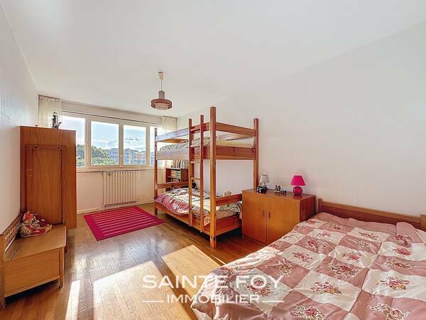 2026350 image6 - Sainte Foy Immobilier - Ce sont des agences immobilières dans l'Ouest Lyonnais spécialisées dans la location de maison ou d'appartement et la vente de propriété de prestige.
