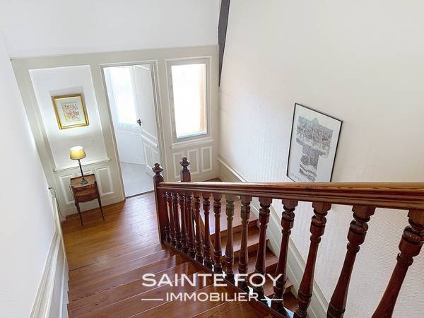 2026359 image5 - Sainte Foy Immobilier - Ce sont des agences immobilières dans l'Ouest Lyonnais spécialisées dans la location de maison ou d'appartement et la vente de propriété de prestige.