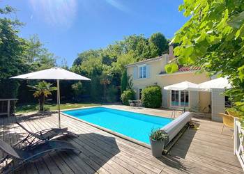 2026344 image1 - Sainte Foy Immobilier - Ce sont des agences immobilières dans l'Ouest Lyonnais spécialisées dans la location de maison ou d'appartement et la vente de propriété de prestige.