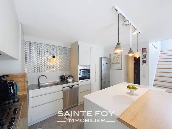 2026344 image5 - Sainte Foy Immobilier - Ce sont des agences immobilières dans l'Ouest Lyonnais spécialisées dans la location de maison ou d'appartement et la vente de propriété de prestige.