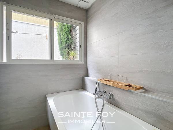 2026344 image8 - Sainte Foy Immobilier - Ce sont des agences immobilières dans l'Ouest Lyonnais spécialisées dans la location de maison ou d'appartement et la vente de propriété de prestige.