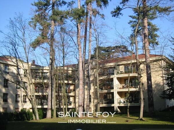 2022274 image6 - Sainte Foy Immobilier - Ce sont des agences immobilières dans l'Ouest Lyonnais spécialisées dans la location de maison ou d'appartement et la vente de propriété de prestige.