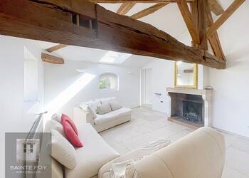 2026310 image1 - Sainte Foy Immobilier - Ce sont des agences immobilières dans l'Ouest Lyonnais spécialisées dans la location de maison ou d'appartement et la vente de propriété de prestige.