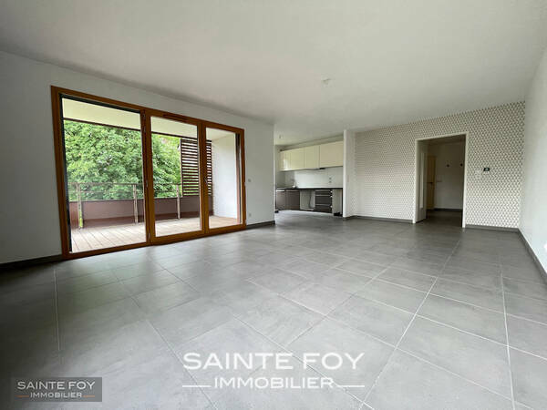 2026396 image3 - Sainte Foy Immobilier - Ce sont des agences immobilières dans l'Ouest Lyonnais spécialisées dans la location de maison ou d'appartement et la vente de propriété de prestige.
