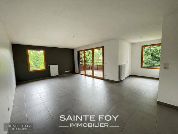 2026396 image2 - Sainte Foy Immobilier - Ce sont des agences immobilières dans l'Ouest Lyonnais spécialisées dans la location de maison ou d'appartement et la vente de propriété de prestige.