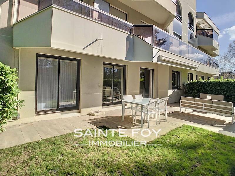 2025806 image1 - Sainte Foy Immobilier - Ce sont des agences immobilières dans l'Ouest Lyonnais spécialisées dans la location de maison ou d'appartement et la vente de propriété de prestige.