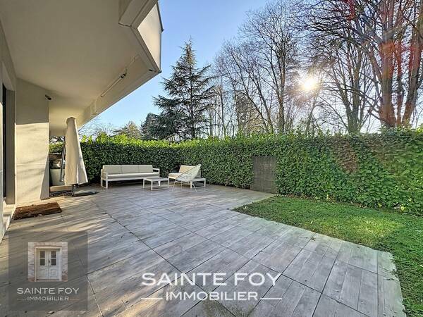 2025806 image2 - Sainte Foy Immobilier - Ce sont des agences immobilières dans l'Ouest Lyonnais spécialisées dans la location de maison ou d'appartement et la vente de propriété de prestige.