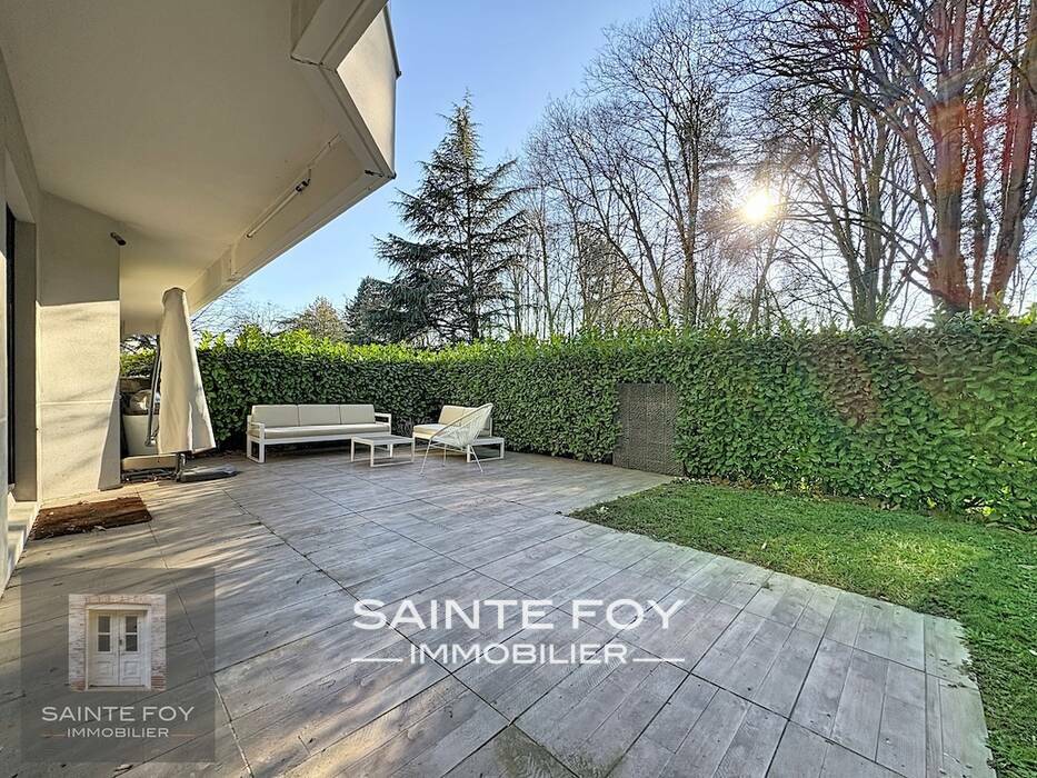 2025806 image1 - Sainte Foy Immobilier - Ce sont des agences immobilières dans l'Ouest Lyonnais spécialisées dans la location de maison ou d'appartement et la vente de propriété de prestige.