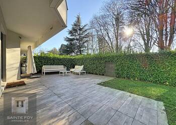 2025806 image1 - Sainte Foy Immobilier - Ce sont des agences immobilières dans l'Ouest Lyonnais spécialisées dans la location de maison ou d'appartement et la vente de propriété de prestige.