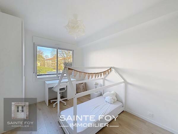 2025806 image9 - Sainte Foy Immobilier - Ce sont des agences immobilières dans l'Ouest Lyonnais spécialisées dans la location de maison ou d'appartement et la vente de propriété de prestige.