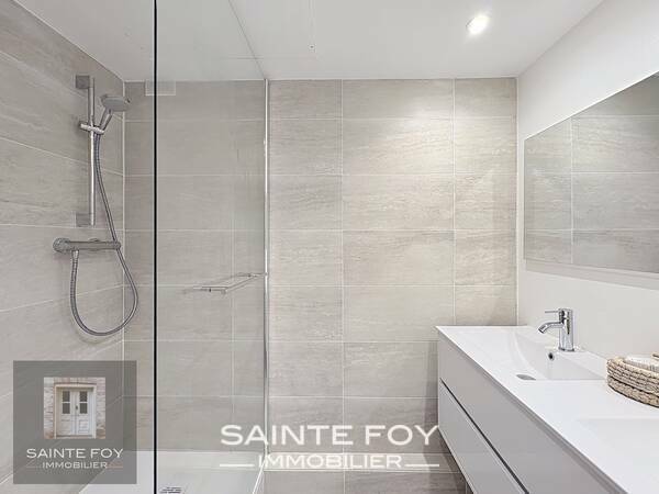 2025806 image10 - Sainte Foy Immobilier - Ce sont des agences immobilières dans l'Ouest Lyonnais spécialisées dans la location de maison ou d'appartement et la vente de propriété de prestige.
