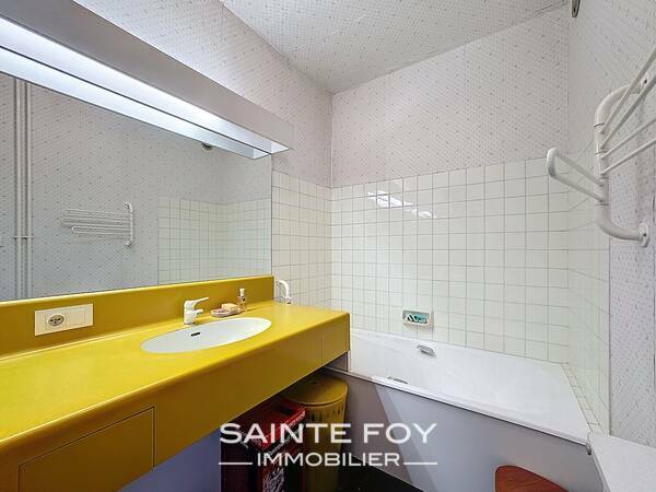 2026402 image7 - Sainte Foy Immobilier - Ce sont des agences immobilières dans l'Ouest Lyonnais spécialisées dans la location de maison ou d'appartement et la vente de propriété de prestige.
