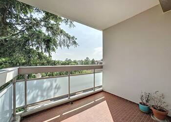 2026402 image1 - Sainte Foy Immobilier - Ce sont des agences immobilières dans l'Ouest Lyonnais spécialisées dans la location de maison ou d'appartement et la vente de propriété de prestige.